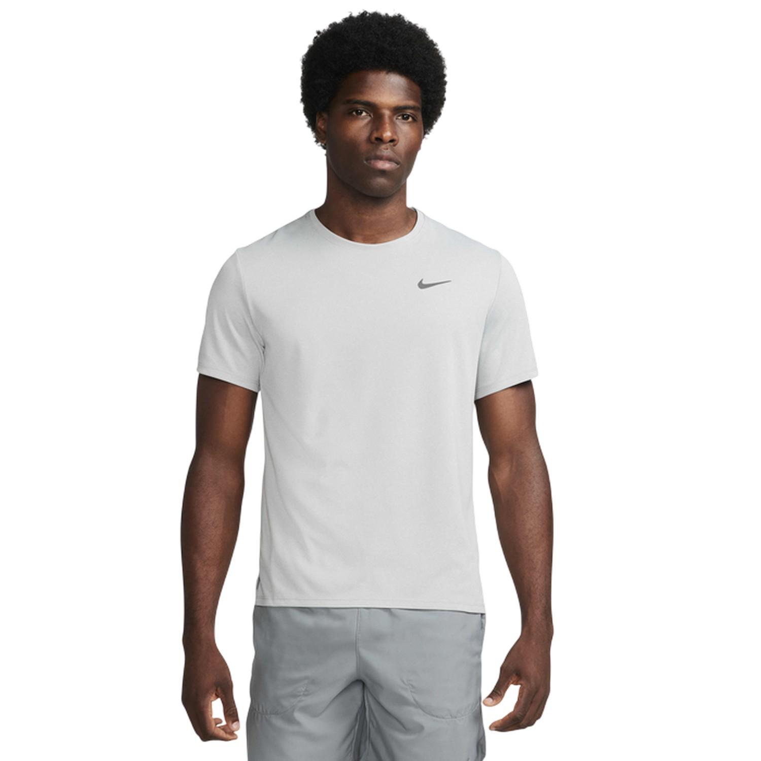 Nike - "Miler" T-Shirt für Herren, Reflektierende Details (grauer Nebel)