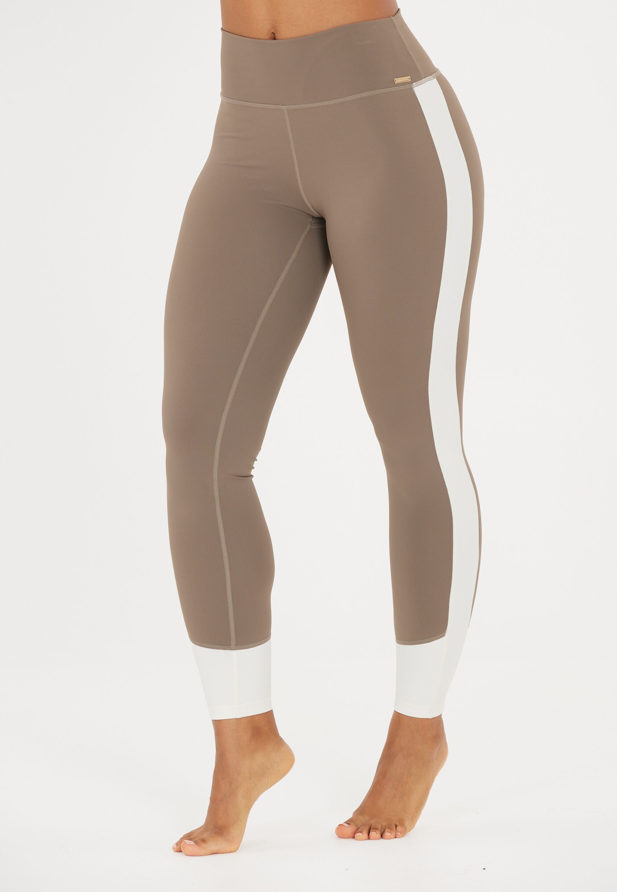 Trainingstights ATHLECIA "Lris", Damen, Gr. 36, EURO-Größen, braun (braun, weiß), 75% Polyester, 25% Elasthan, mehrfarbig, Hosen, mit Flatlock-Nähten und Schlüsseltasche