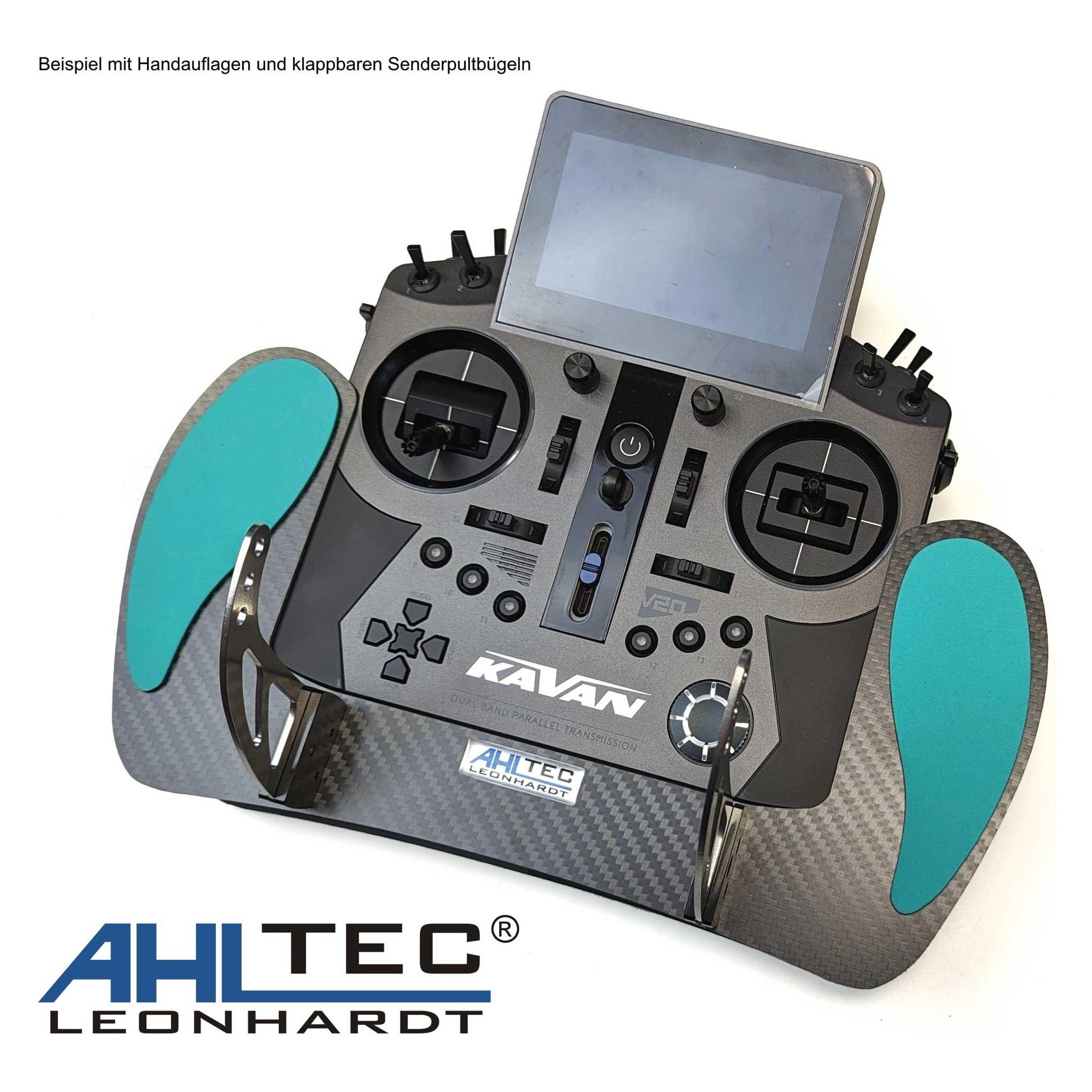 AHLtec Senderpult KAVAN V20 in Carbon ohne Handauflagen mit Standard Senderpultbügel (SPKAVANV20)