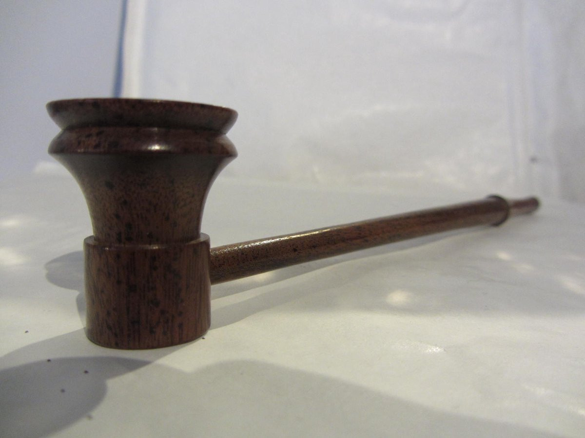 Sadhu Split Carved Long Wooden Pipe 20 cm