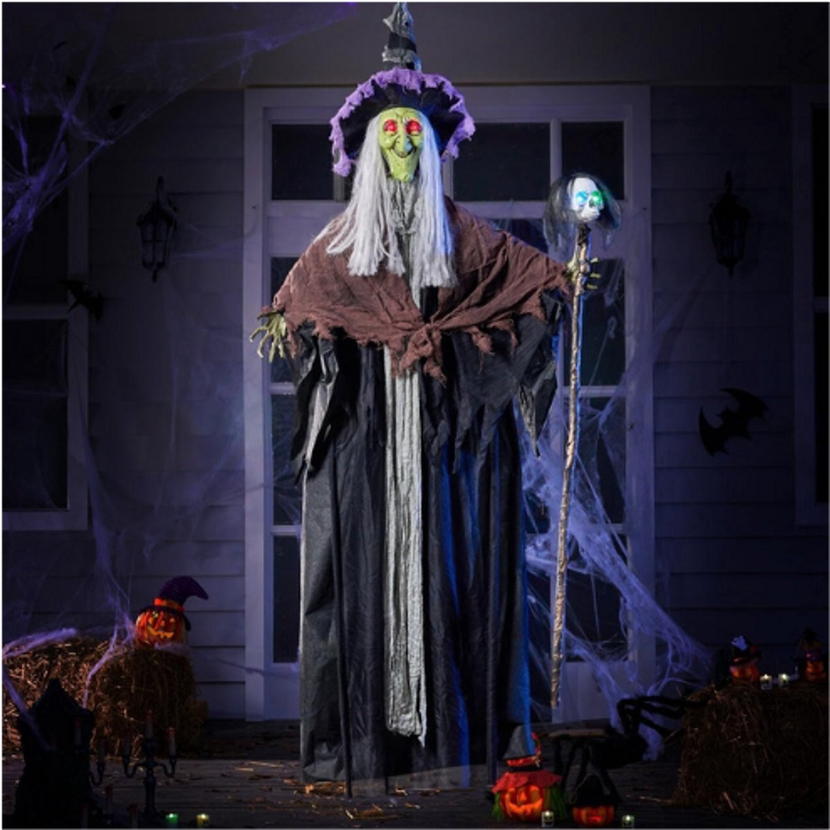 Thuys Halloween Heks Decoratie met Lichtgevende Schedel en Skelet, Geluid Geactiveerde Hangende Heks voor Spookhuis Feest