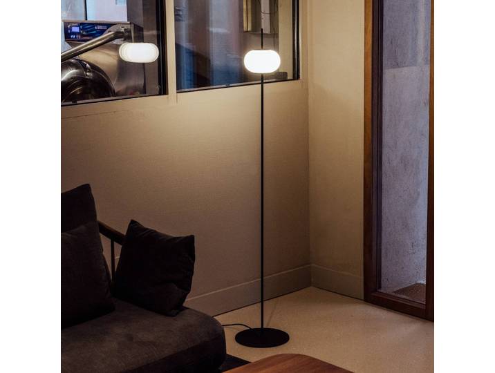 Milan Iluminación Designer Stehlampe Astros, schwarz, für Wohn- / Esszimmer, Metall, Design, Stehlampe