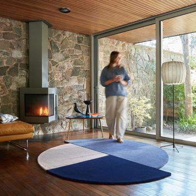 Wollteppich FLAIR RUGS "Mia Segment", blau, H:12mm Ø:150cm, Wolle, Teppiche, Kreisförmig im Retro-Design