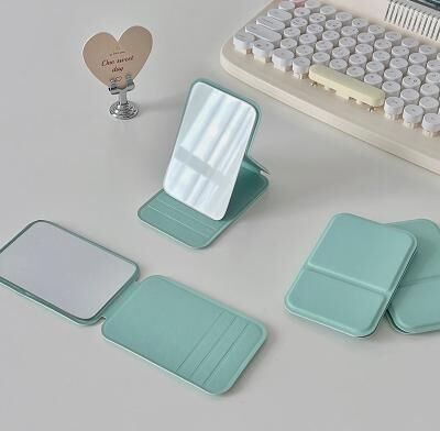 Fusion Finds Portable Compact Makeup Mirror Foldable Travel Vanity Mirror With PU Leather Cover green