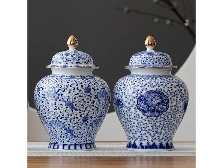 Théière en porcelaine, grande décoration à enroulement, artisanat de bureau