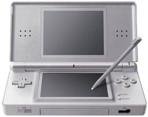 Nintendo DS Lite   inkl. Spiel   Silber   Mario Kart DS (DE Version) - Refurbished