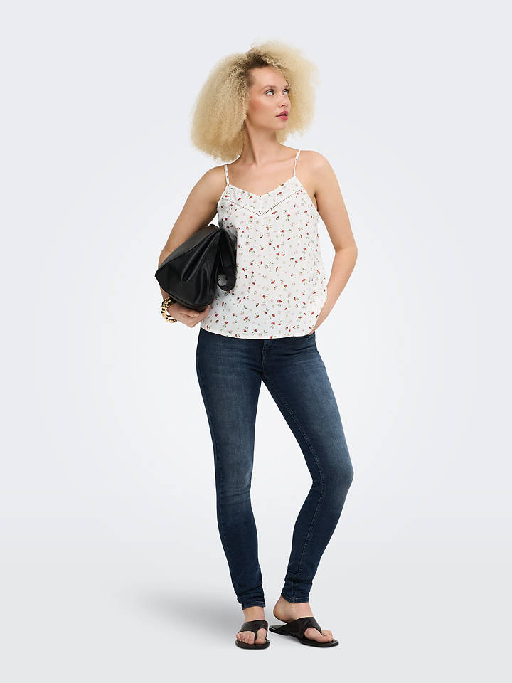 ONLY Top in Weiß - XL