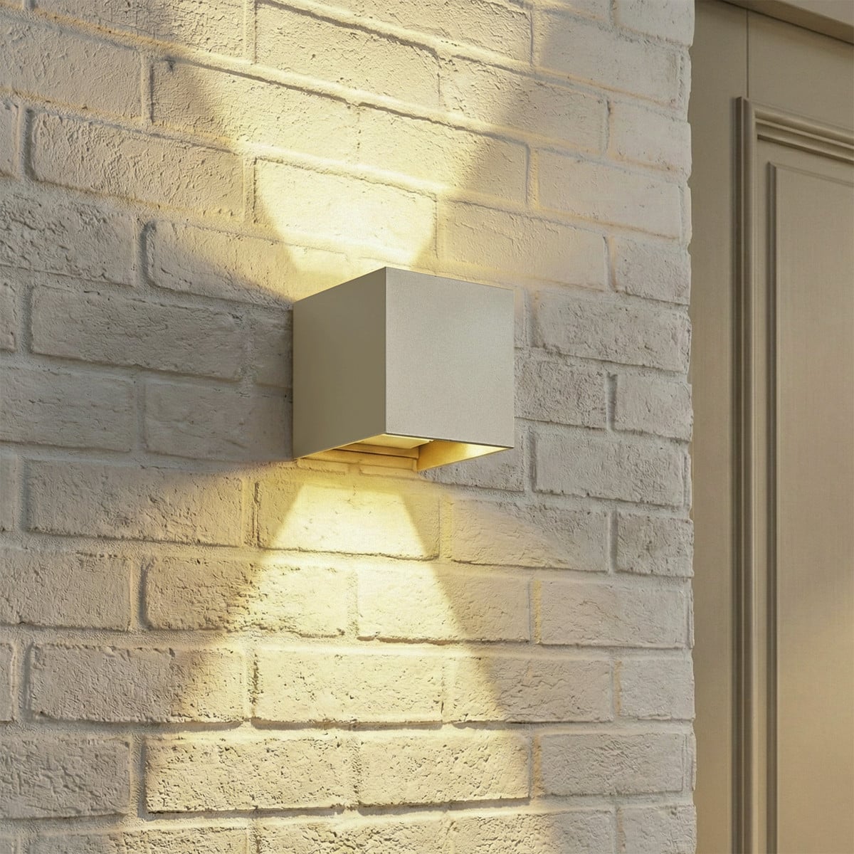 Qazqa Moderne vierkante buitenwandlamp met LED en up-down lichteffect