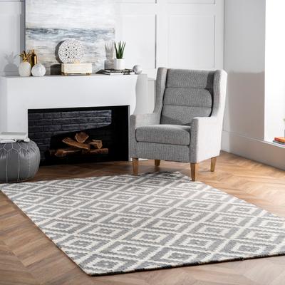 Nuloom Kellee Hand Tufted Geometric Wool Area Rug