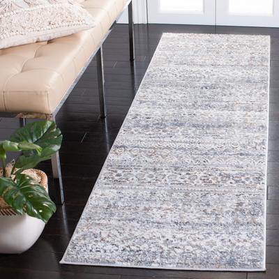 SAFAVIEH Amelia Hinako Distressed Rug