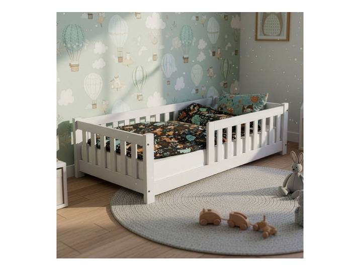 Juskys Kinderbett Naya, 90x200 cm Bodenbett aus Holz, mit Rausfallschutz & Lattenrost