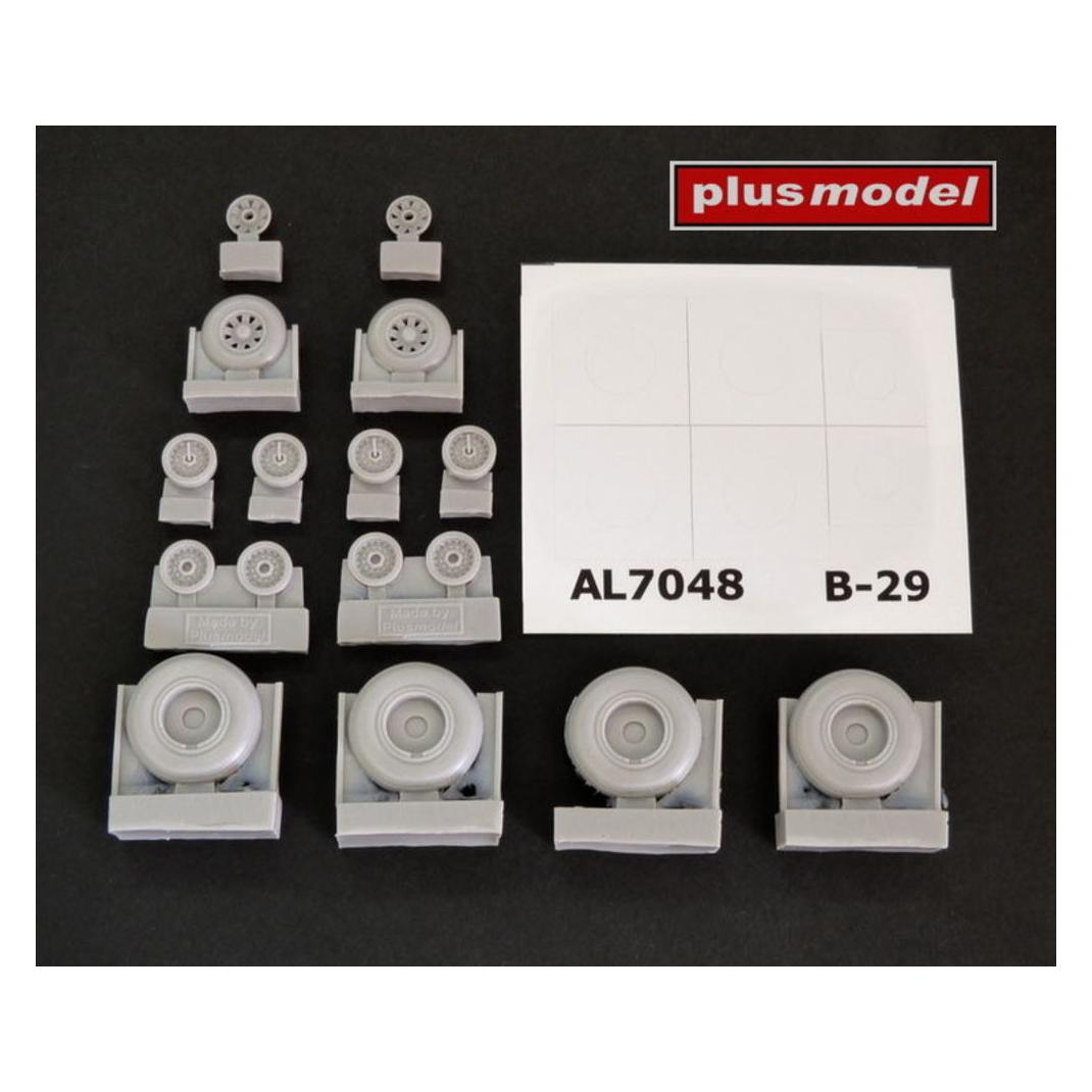 Plus Model B-29 Superfortress groved tread (AL7048)