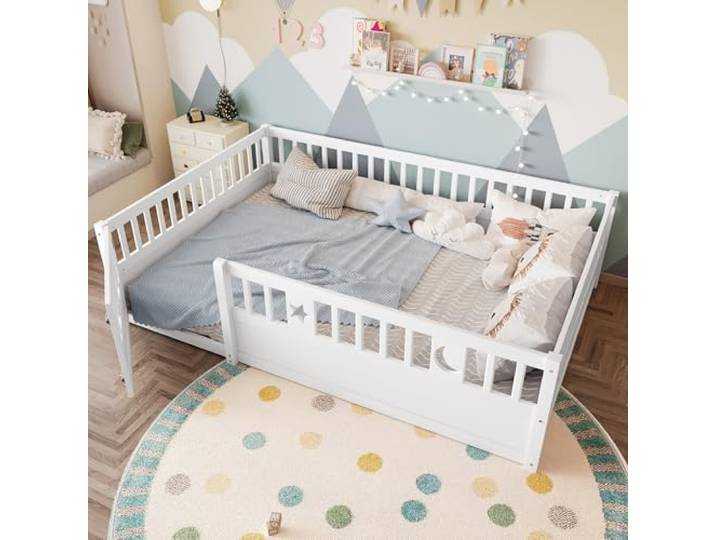 Ball & Cast Bodenbett (140x190 cm), Kids Bed und Jugendbett mit Stern- & Monddekoration, Kinderbett 90x200 mit rausfallschutz, Weiß