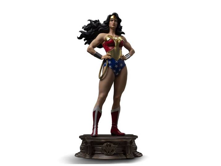 Iron Studios Merchandise-Figur DC Comics Legacy Replica Statue 1/4 Wonder Woman 56 cm