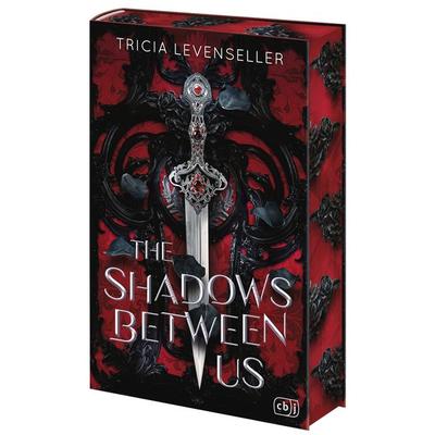 The Shadows Between Us, Gebundene Ausgabe von Tricia Levenseller, CBJ, 978-3-570-16760-1