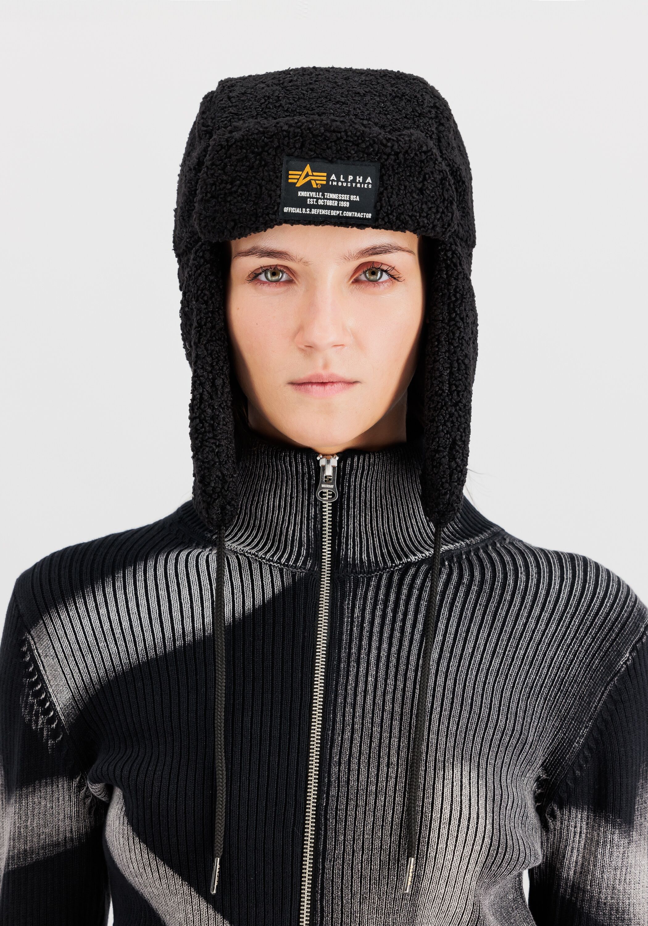 Skimütze ALPHA INDUSTRIES "Teddy Hat", Gr. onesize, schwarz, Obermaterial: 100% Polyester, Futter: 100% Nylon, Füllung: 100% Polyester, Mützen Skimütze schwarz onesize