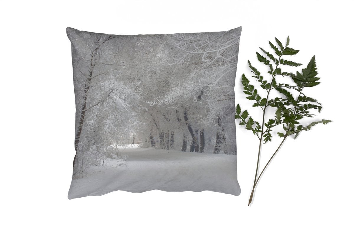 PillowMonkey Sierkussen met Winterse Bomen en Sneeuw - 50 x 50 cm