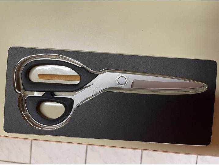 KAI Haushaltsschere Kai Profi Schere 7250 10Zoll 250mm rostfreier Molybdän Sonderstahl, (1-tlg)