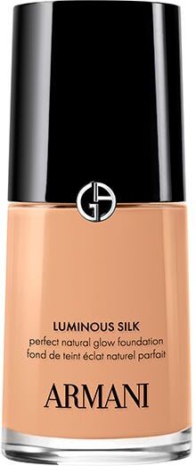 Giorgio Armani Luminous Silk 5.25