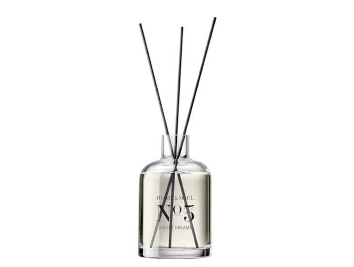 BUTLERS Home & Soul Raumduft Velvet Dreams No. 3, Duftdiffuser 110 ml, Aromadiffusor mit Stäbchen, Essenzen aus Zitrone, Lavendel & Patchouli, für Bad & Flur, Glasflakon Ø 5 x 19 cm