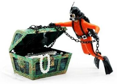 Inspired Deals Pneumatic Aquarium Decoration Diver Treasure Hunter Ornament For Fish Tanks orange