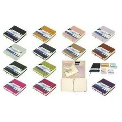 Kangaro, Heft + Block, Skizzenbuch, 80 Blatt, 120 x 120 mm, ruby PU Hardcover-Einband, 140 g/qm cremefarbenes Papier, mit (Harter Einband)