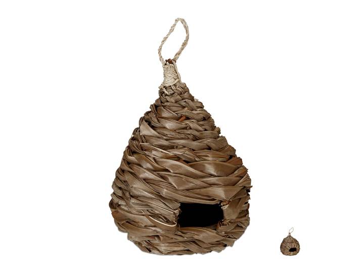 Vogelnest in verschiedenen Designs Braun