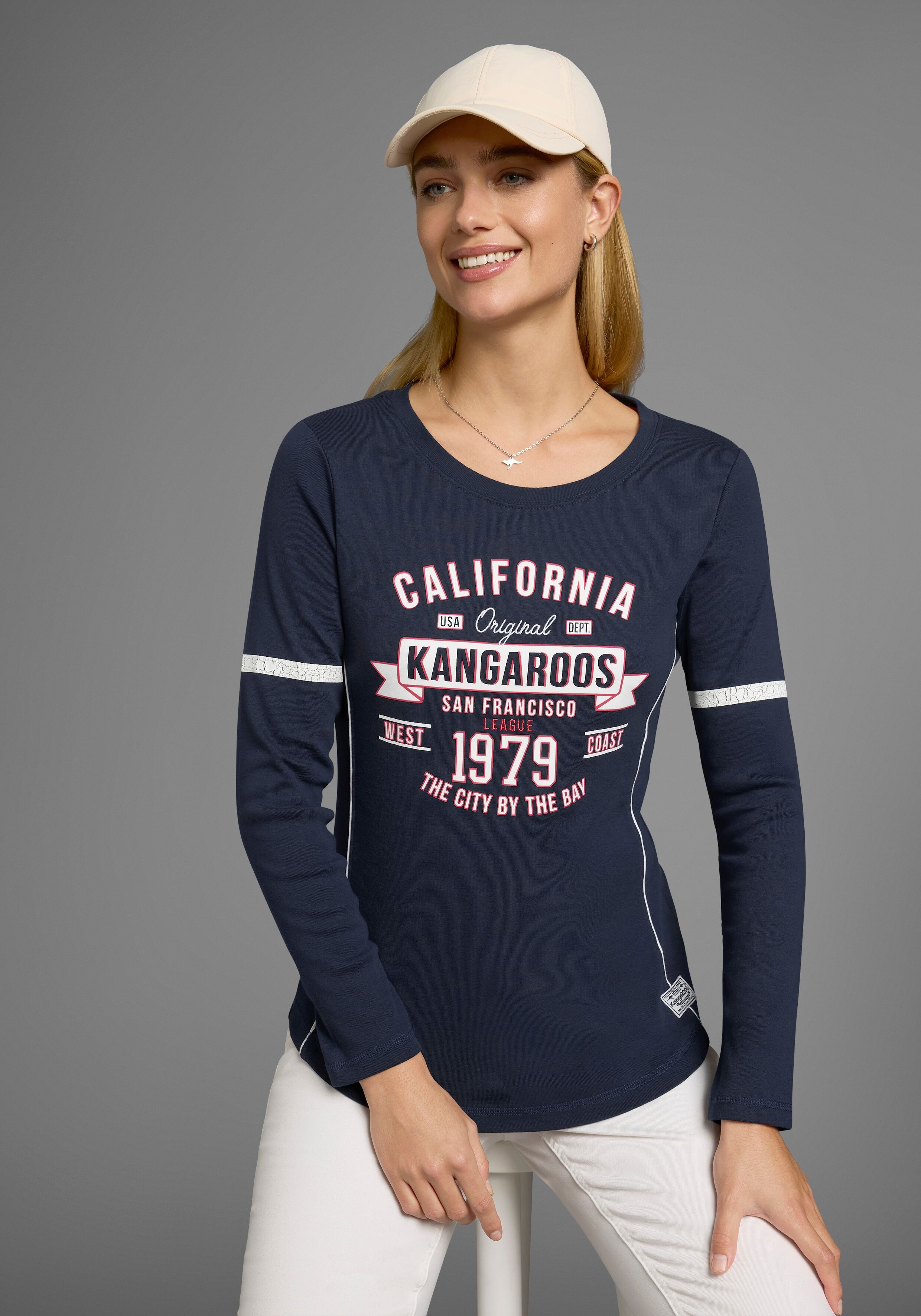 Langarmshirt KANGAROOS, Damen, Gr. 40/42, blau (marine), Rippware, Obermaterial: 100% Baumwolle, bedruckt, sehr figurbetont hüftbedeckend, Rundhals, Shirts Langarmshirt, Langarm, sehr figurbetont, bedruckt und mit Stickerei marine 40/42