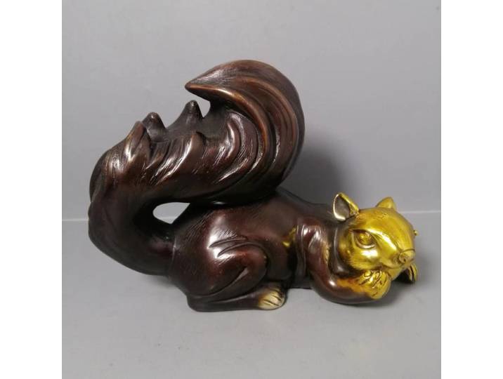 Antique en gros Imitation Bronze épaissi cuivre doré pomme de pin ornement maison Collection Rural Vintage articles
