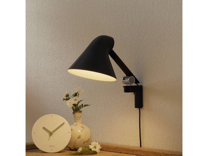 NJP Wandleuchte Kurz Arm Schwarz - Louis Poulsen - Wohnzimmer - Design - Metall