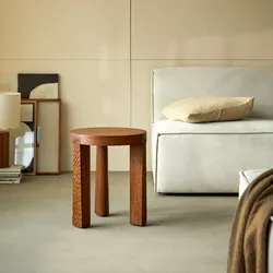 Isadora – Beistelltisch aus Mindi-Holz