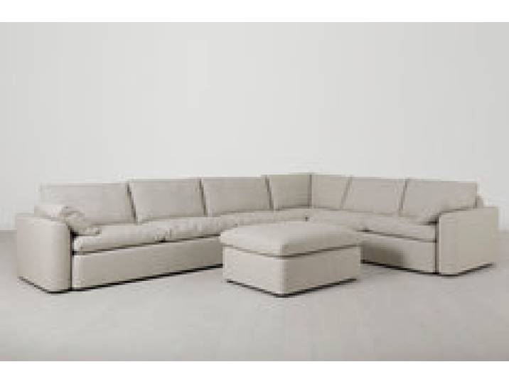 Model 13 Großes Ecksofa mit Polsterhocker, Helles Pergament