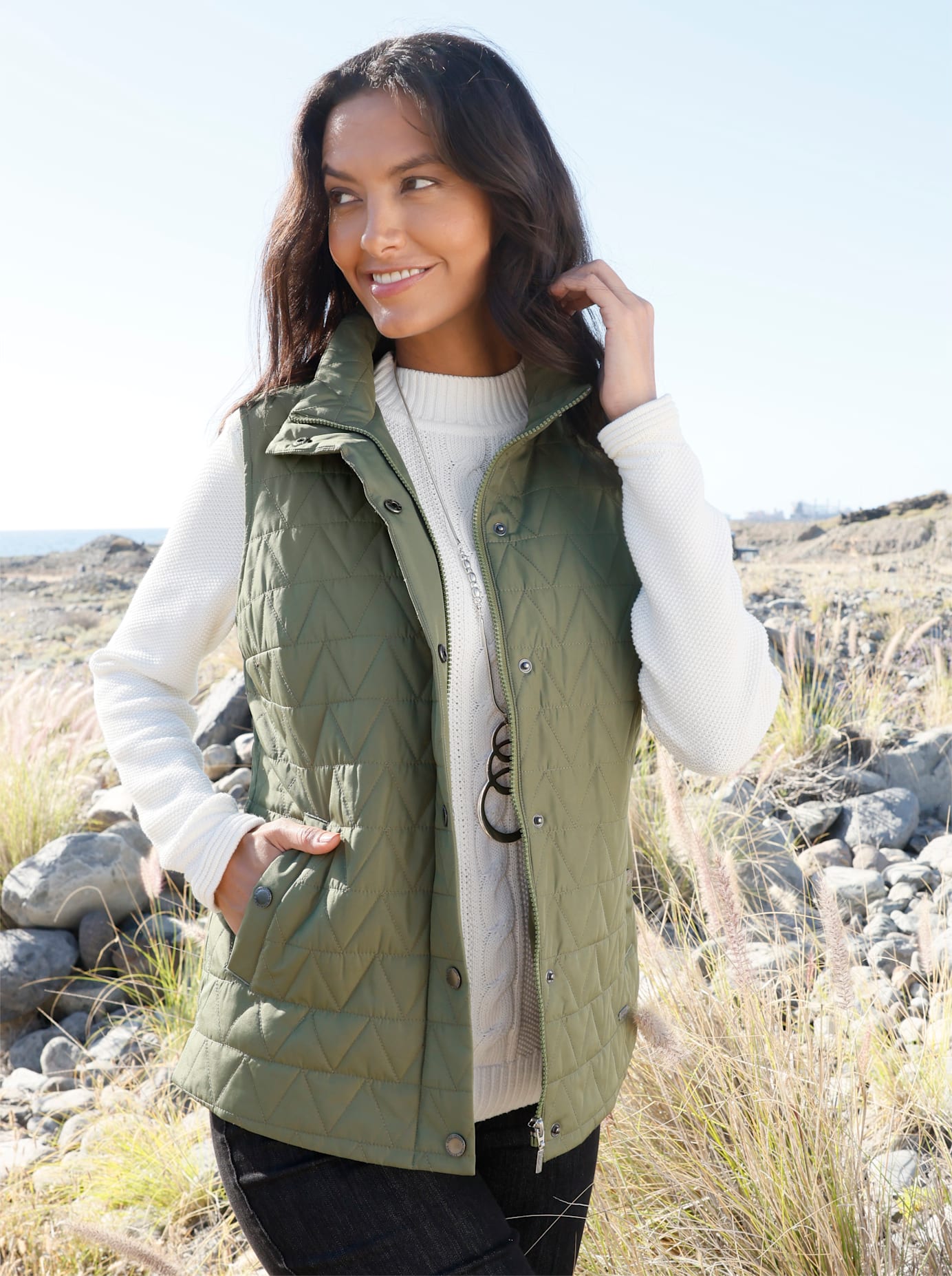 Steppweste CASUAL LOOKS, Damen, Gr. 38, grün (oliv), 100% Polyester, unifarben, Westen Steppweste oliv 38