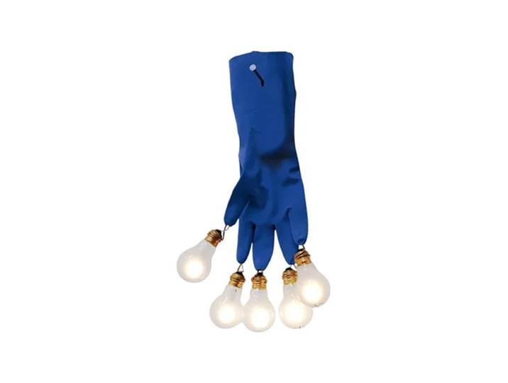 INGO MAURER lampe murale applique LUZY ON THE WALL (Bleu - Gomme, laiton et plastique)