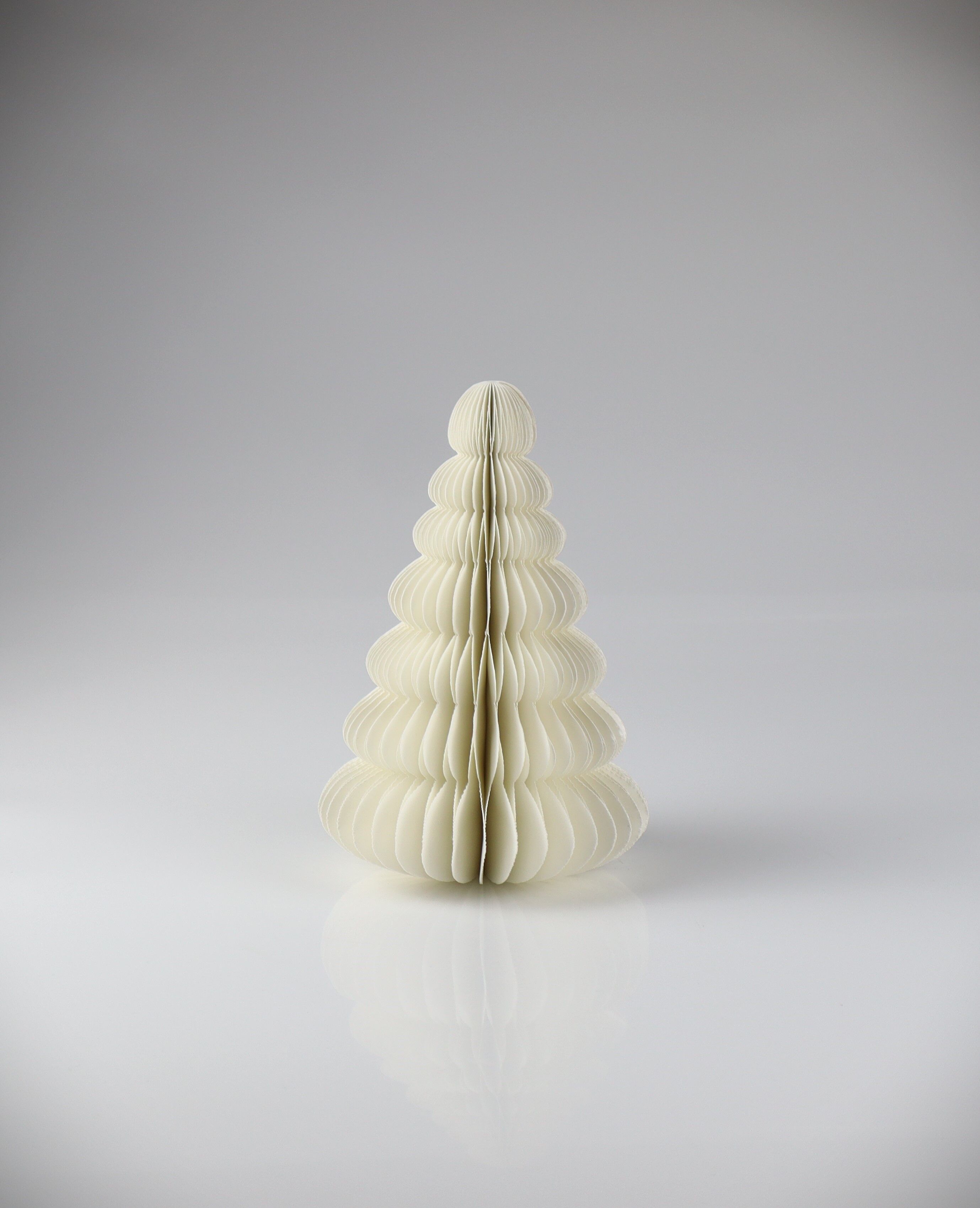 Dekobaum AM DESIGN "Dekofigur aus Papier", weiss (weiß), B:8cm H:10cm, Papier, Dekofiguren, Dekobaum, 8er Set, BxH: 8x10 cm weiß B/H/T: 8cm x 10cm