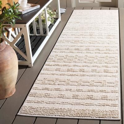 SAFAVIEH Paros Niccolina Rug
