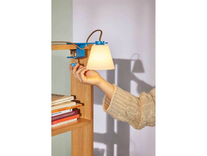 Lure Wandleuchte Metalllic Blau - Hübsch - Wohnzimmer - Glas