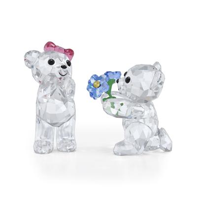 Dekofigur SWAROVSKI "Kristallfigur Sammelfigur KRIS BEAR I ADORE YOU", transparent (kristallweiß, rosa, blau, gelb, schwarz), Dekofiguren, B/H/T: 2,1cm, Swarovski Kristall, Swarovski Kristall mit schwarzem Emaille, H:2,1cm