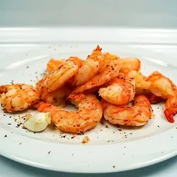 DIE RÄUCHEREI Garnelen in erlesenen Kräutern, schonend gegart, tiefgefroren Inhalt 2x 200g