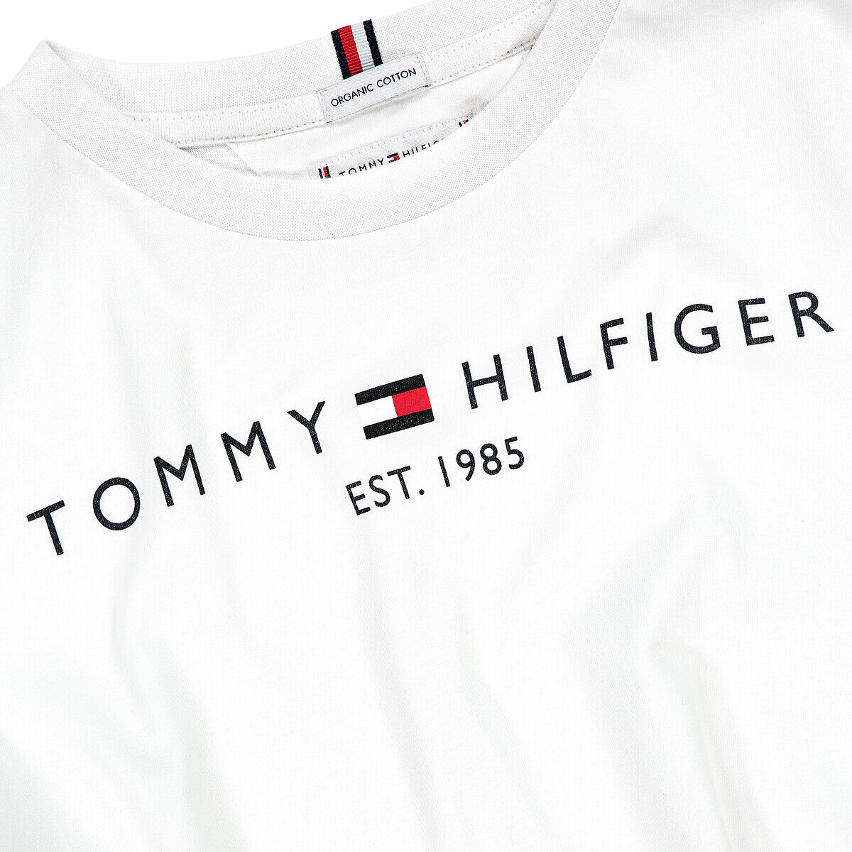 TOMMY HILFIGER T-shirt
