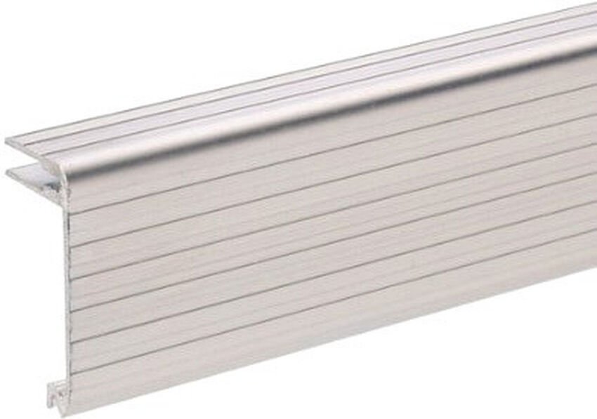 Adam Hall Hardware 6134 Aluminium-Deckelrahmen Für 4 Mm Material