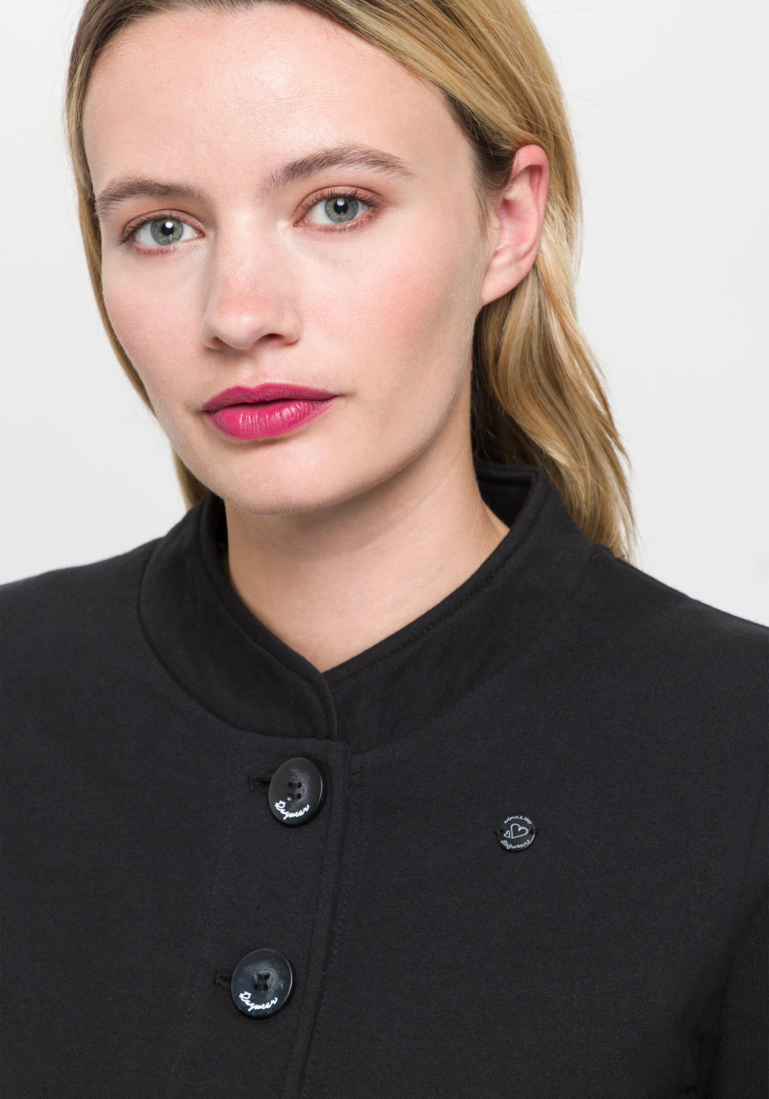 Sweatjacke RAGWEAR "AVALINA O" Gr. M, schwarz, Sweatjacken, Damen, M, Sweatware, Obermaterial: 70% Baumwolle, 30% Polyester, unifarben, Sweatjacke, aus bequem weicher Sweat-Qualität schwarz M
