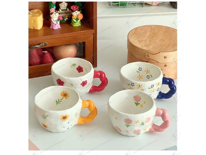 Tasse à fleurs en céramique mignonne et créative, tasse sous glaçure peinte à la main, tasse à thé et à café parfumée