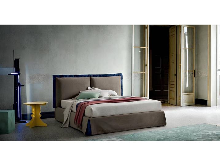 JVmoebel Polsterbett Doppelbett im italienischen Design, Braun, hochwertige Verarbeitung, Made in Europa