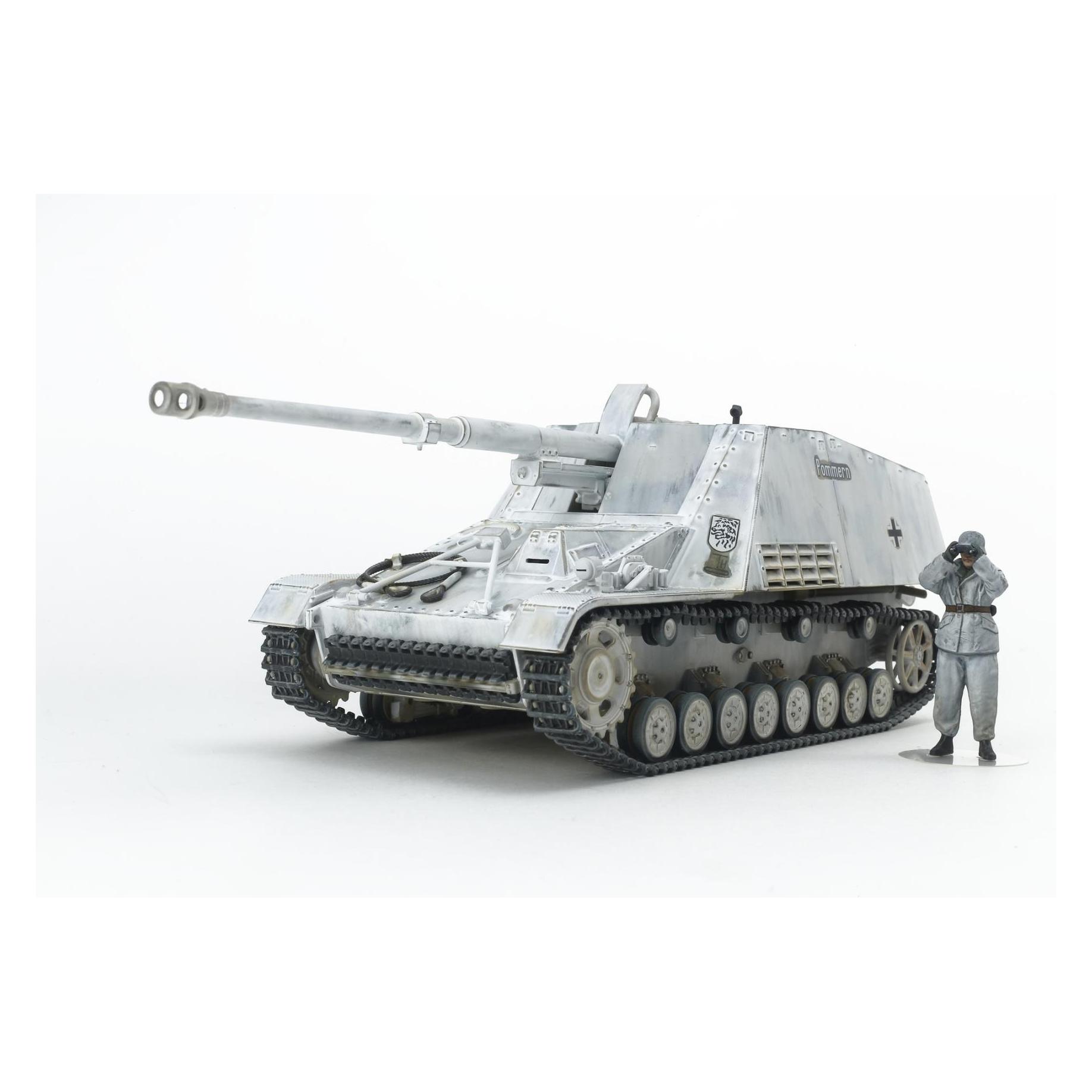Tamiya 1/48 German SP Heavy Anti-Tank Gun Nashorn (TAM 32600)
