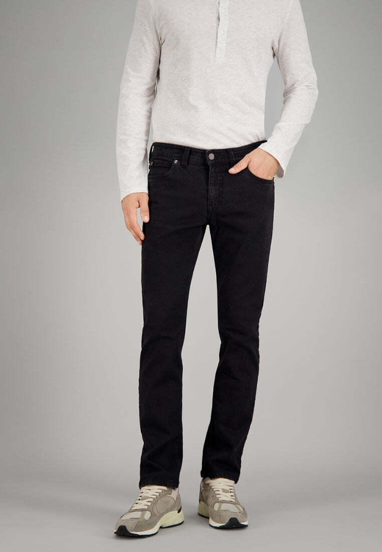 Regular-fit-Jeans ATELIER GARDEUR "Atelier GARDEUR Jeans BATU-2", Herren, Gr. 48, Länge 32, schwarz, Obermaterial: 78% Baumwolle CO. 20% Baumwolle CO recyc.. 2% Elasthan EL., Jeans Regular-fit-Jeans schwarz 48, Länge 32