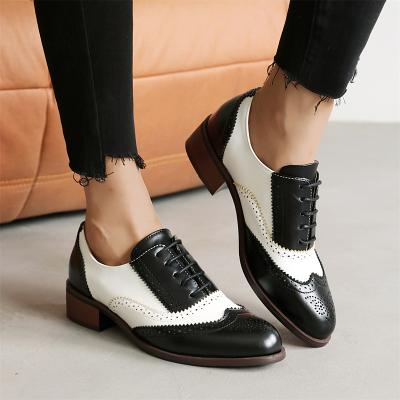 LightInthebox Women's Black White Wingtip Oxfords, Two - Tone Brogue Dress Shoes with Low Heel for Stylish Versatile Wear