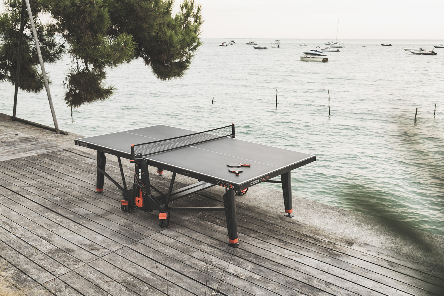 CORNILLAU 700X - Outdoor Tischtennisplatte - SCHWARZ