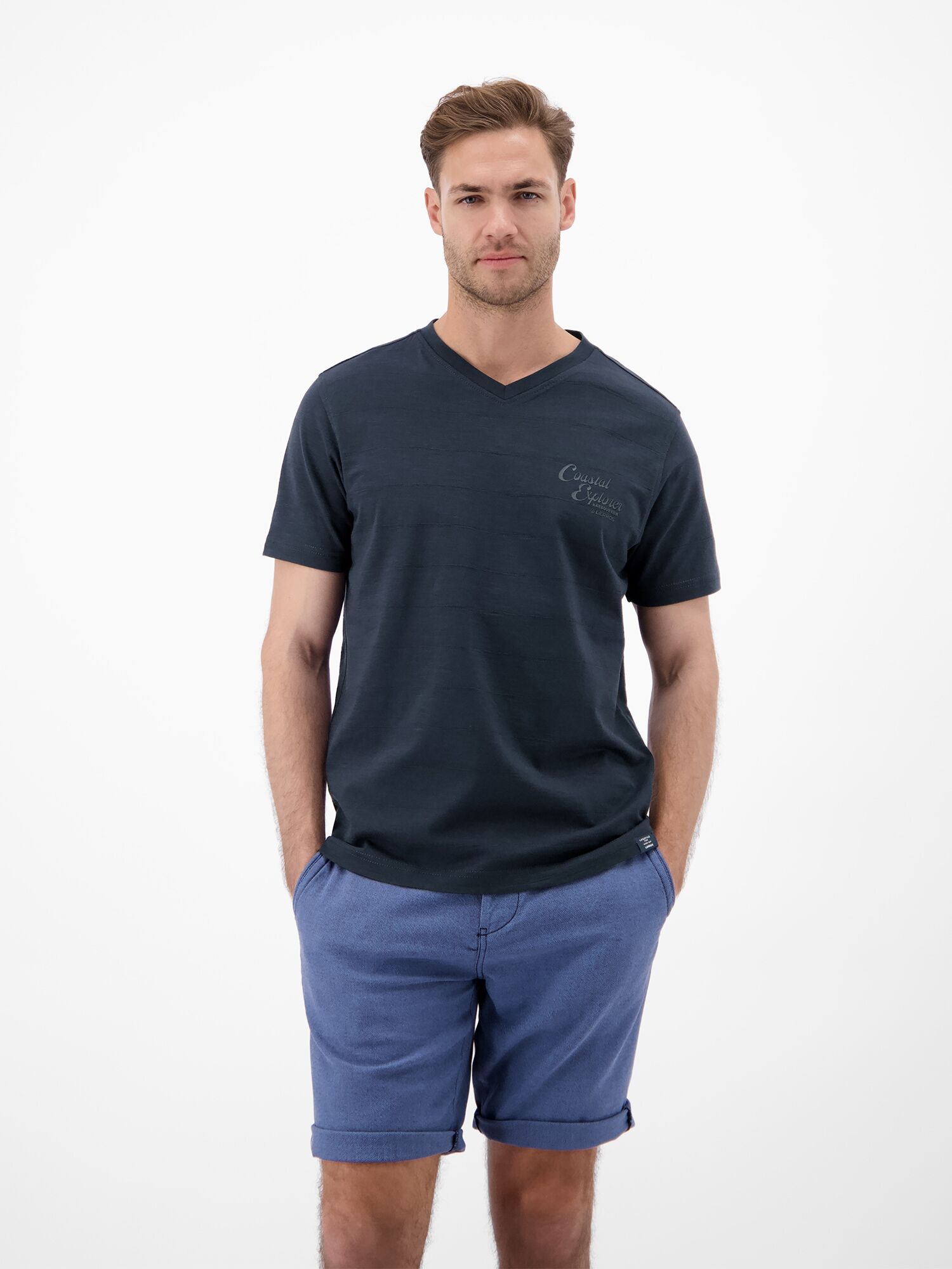 T-Shirt LERROS "T-Shirt mit V-Neck in Strickqualität", Herren, Gr. S, classic navy, 100% Baumwolle, V-Ausschnitt, Shirts T-Shirt