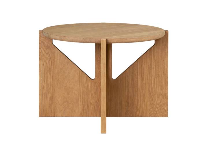 Kristina Dam Studio Simple Couchtisch Ø52 cm Warm lackierte Eiche